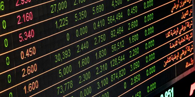 Asian equities ascend on diving Yuan