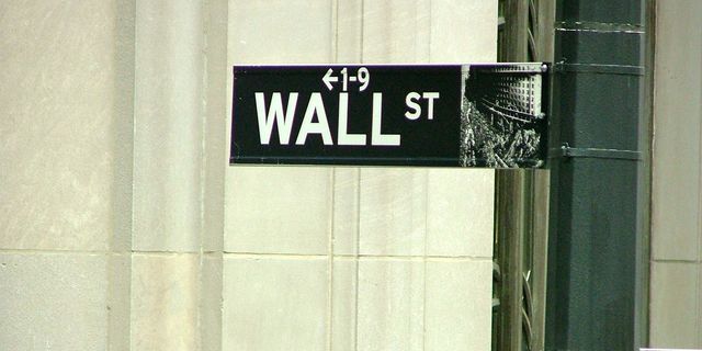 American futures jump, as Fed is believed to lift rates