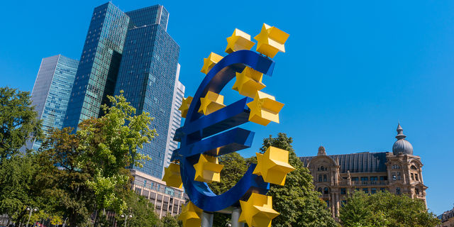 Annual inflation is updated downwards to 1.9% in euro zone 
