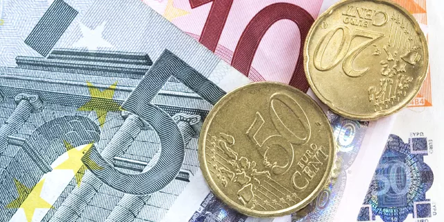 EUR/USD: bullish 'Doji' and 'Engulfing'