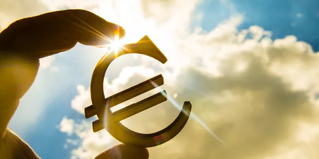 EUR/USD: the euro is strengthening