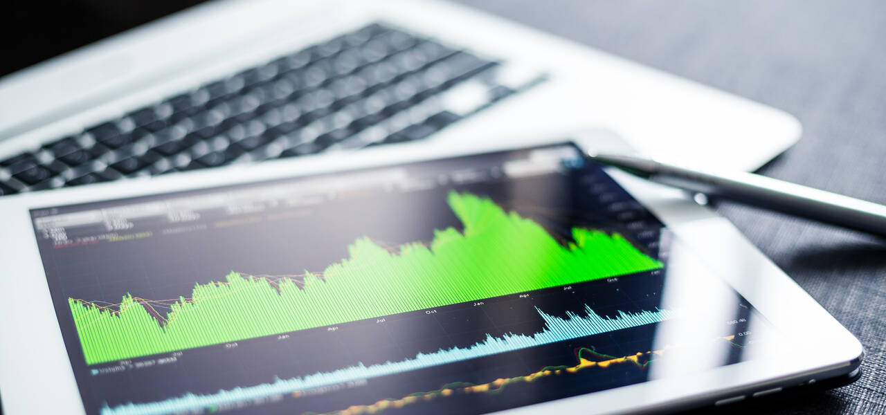 The SP500 and Nasdaq were set to ease from record levels at the opening on Thursday